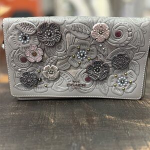 Coach Callie Tea Rose Crossbody Wallet